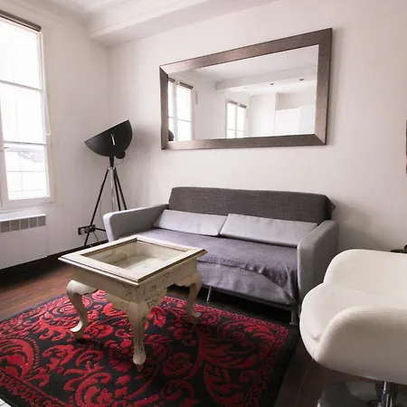 Luckey Homes - Rue De Mazagran * Париж